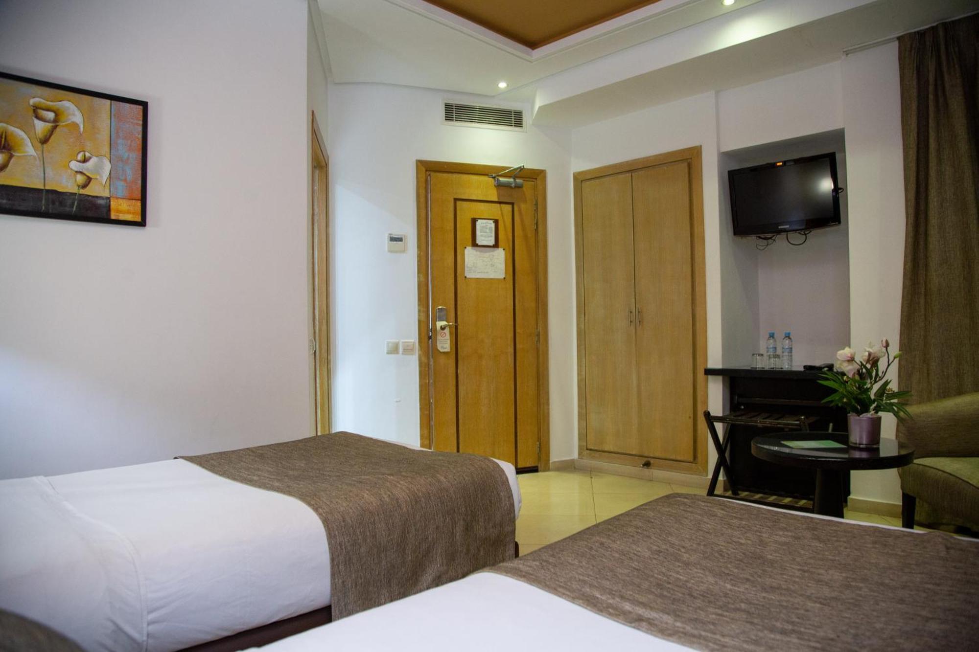 Malak Hotel ラバト エクステリア 写真